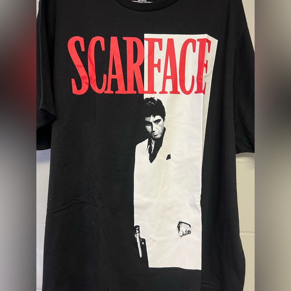 Scarface Black Graphic T-Shirt - Picture 3 of 5